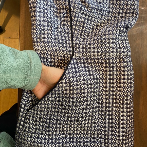 J Crew Suiting Blue Geometric Shift Dress - Picture 6 of 7